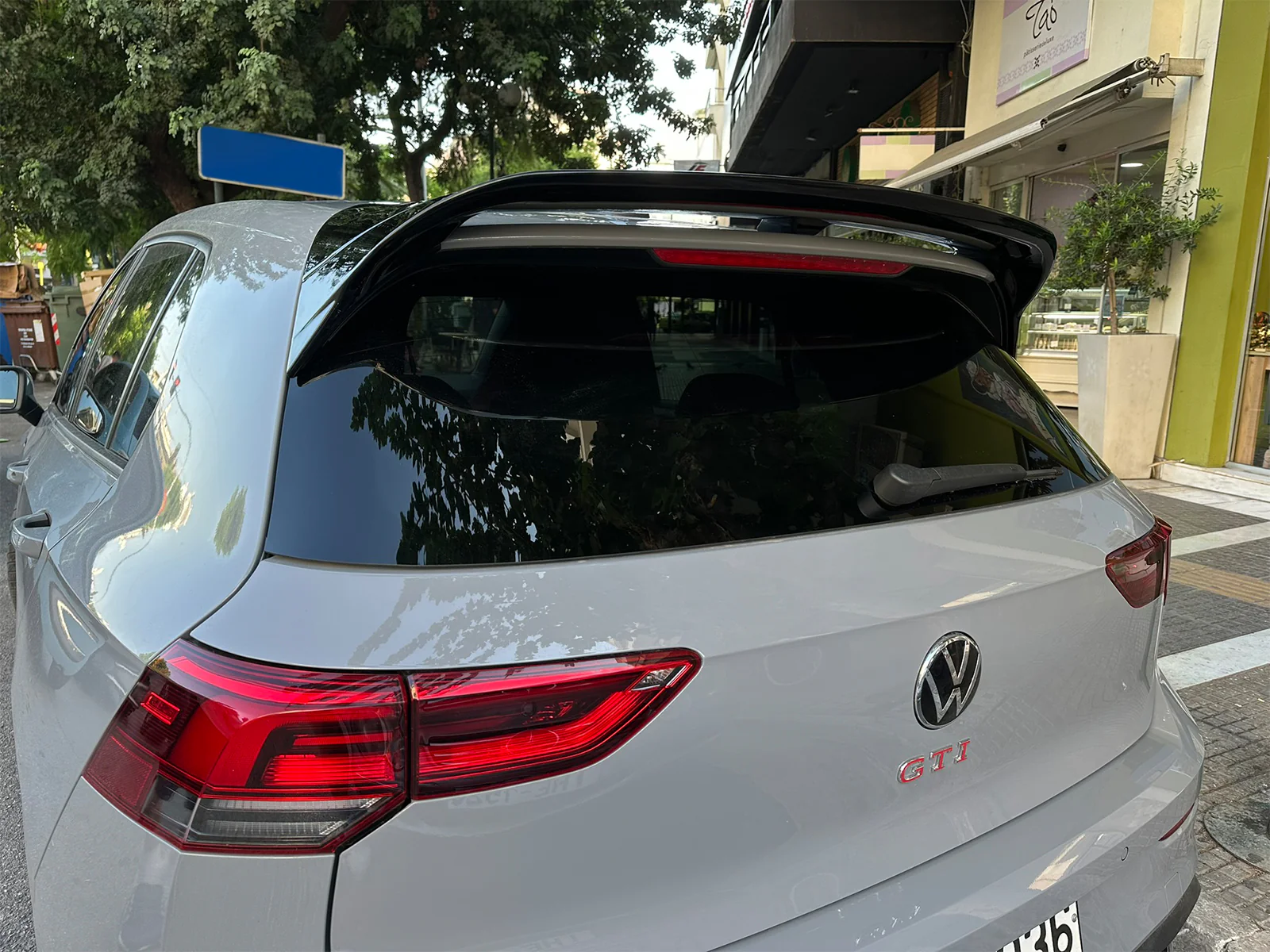 Alerón Volkswagen Golf 8 Gti - Image 2