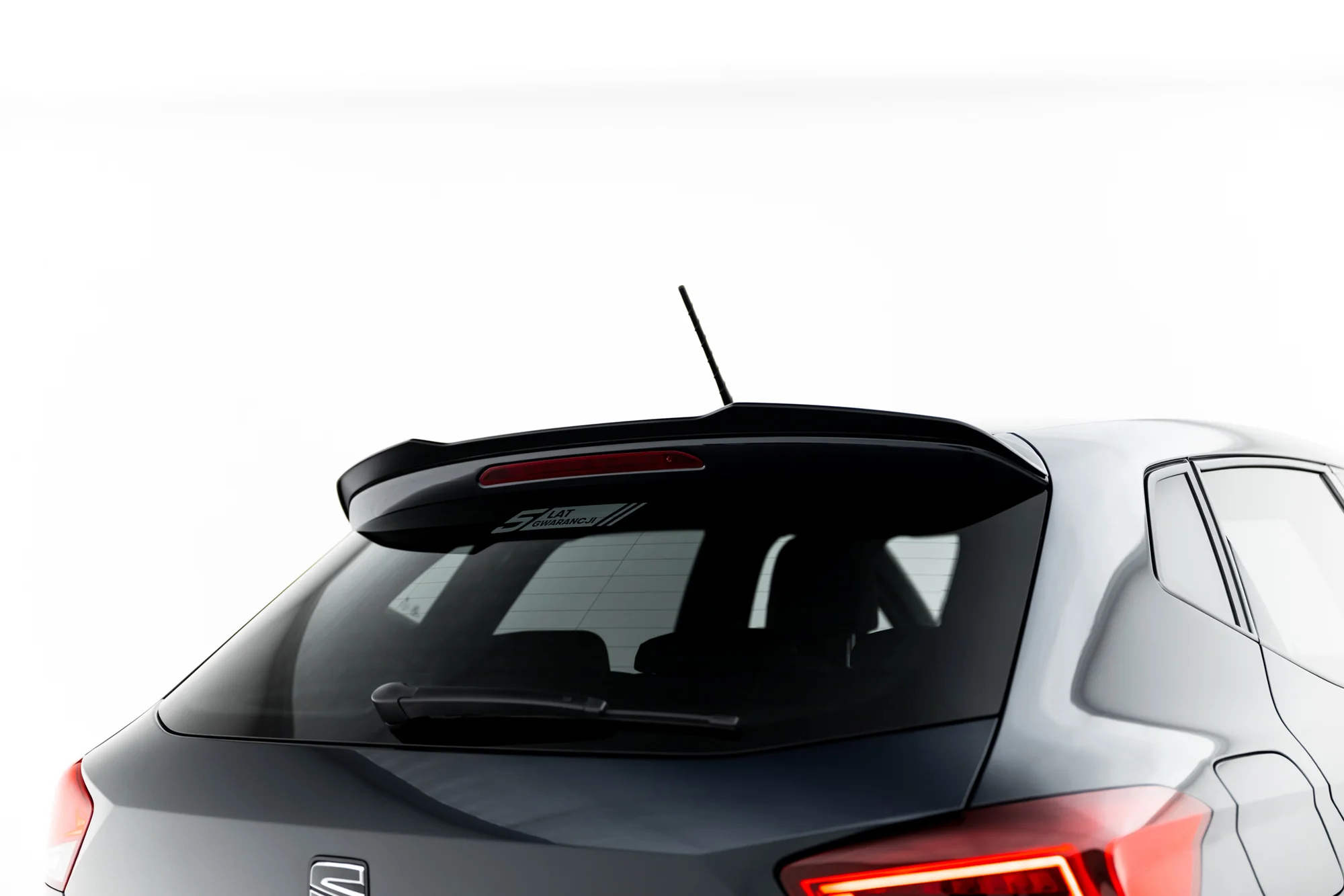 Alerón Maxton Seat Ibiza FR Standard