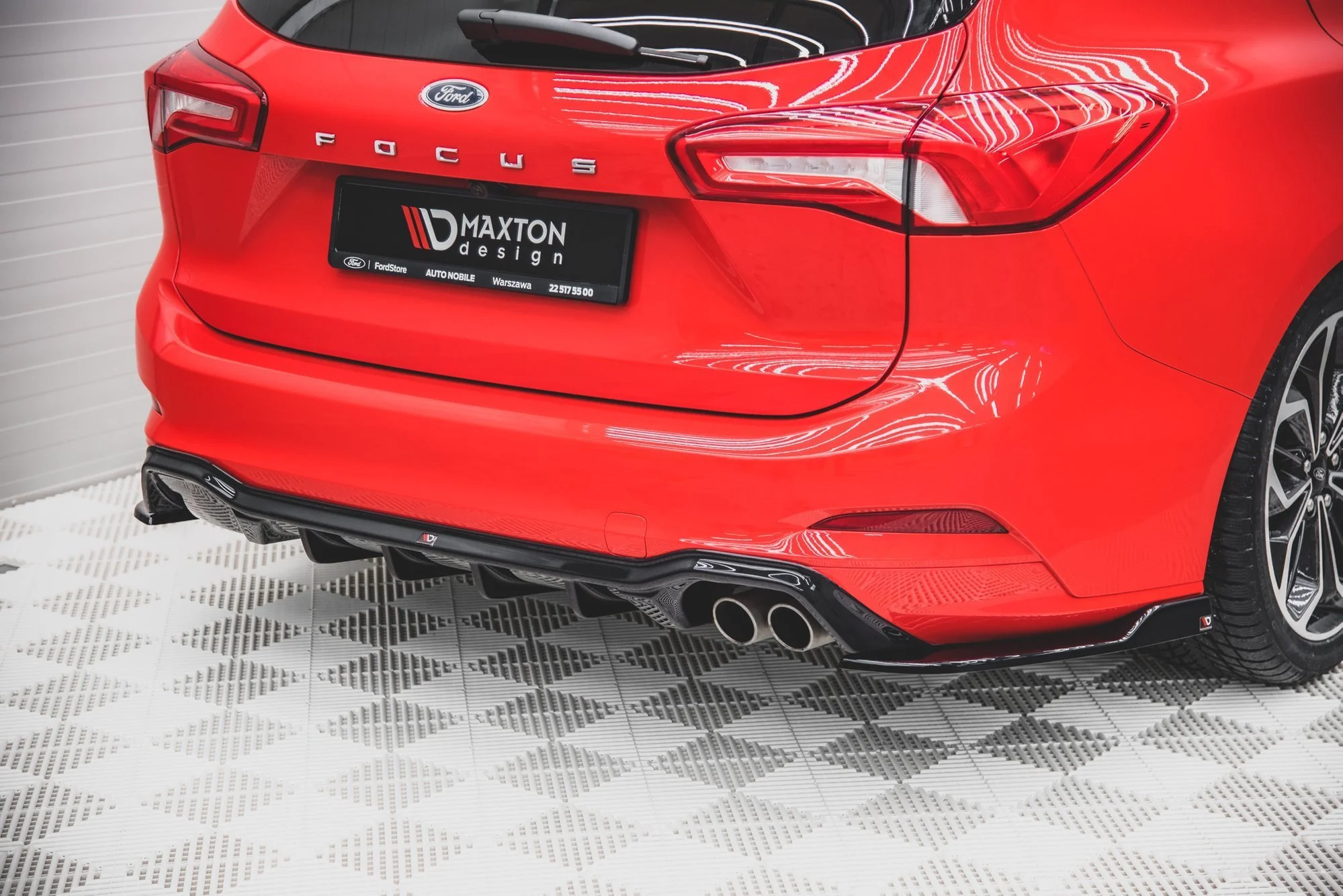 Difusor Maxton Ford Focus Mk4 ST-Line Familiar